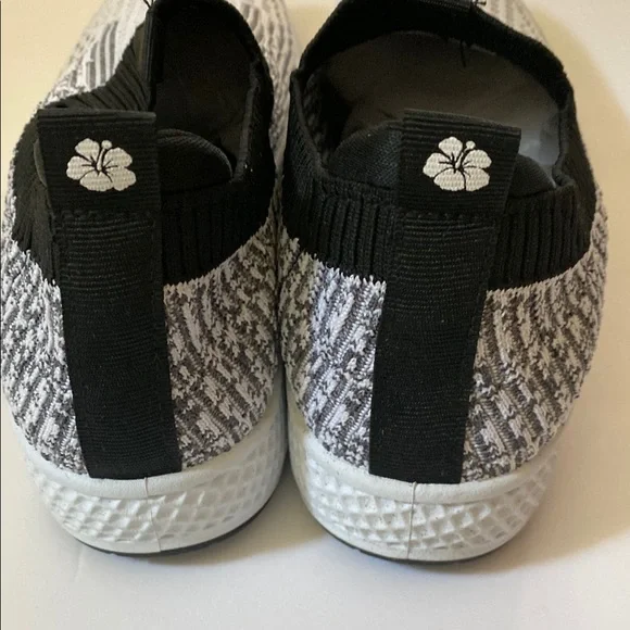 NWOT Tommy Bahama Black and Gray Slip-On Shoes - Picture 3 of 5